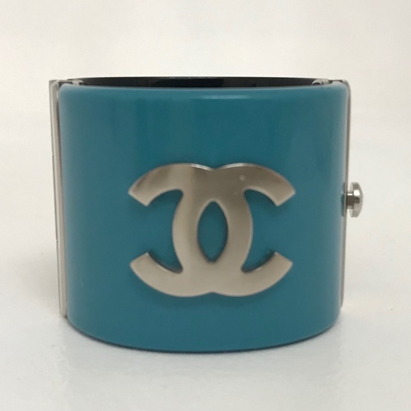 CHANEL Turquoise/Black Resin CC wide Cuff Bracelet - Picture 1 of 13